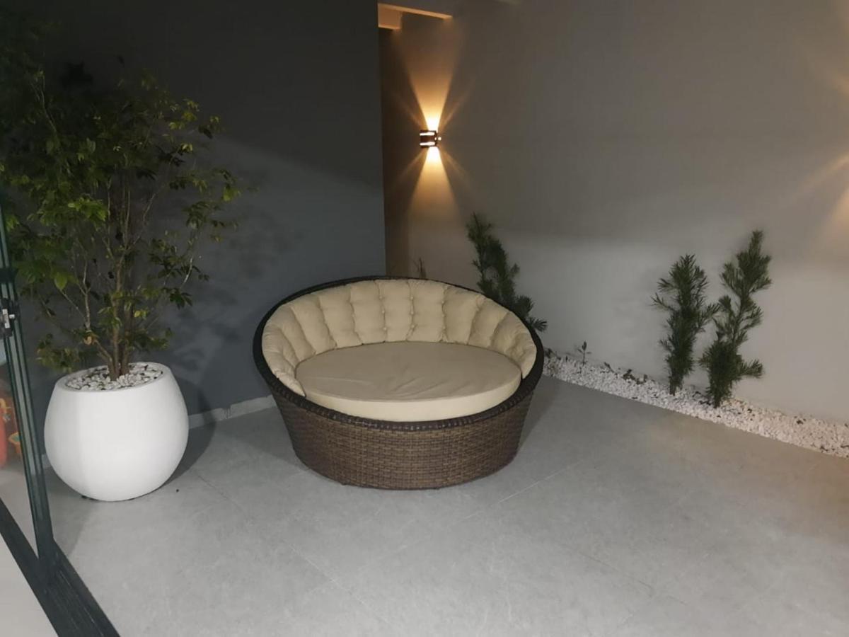 Casa Ampla E Espacosa A 200M Do Mar! Гуаратуба Экстерьер фото
